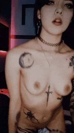 Mulheres Góticas Gifs - 5